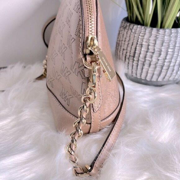 - New 💯 Authentic Michael KorsSignature Jet Set Charm Dome Crossbody - Picture 6 of 12